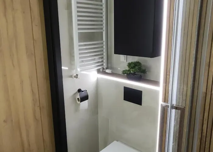 One-room Nyska Free Garage!!! Apartment