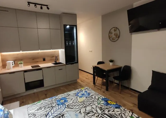 One-room Nyska Free Garage!!! Apartment Wroclaw